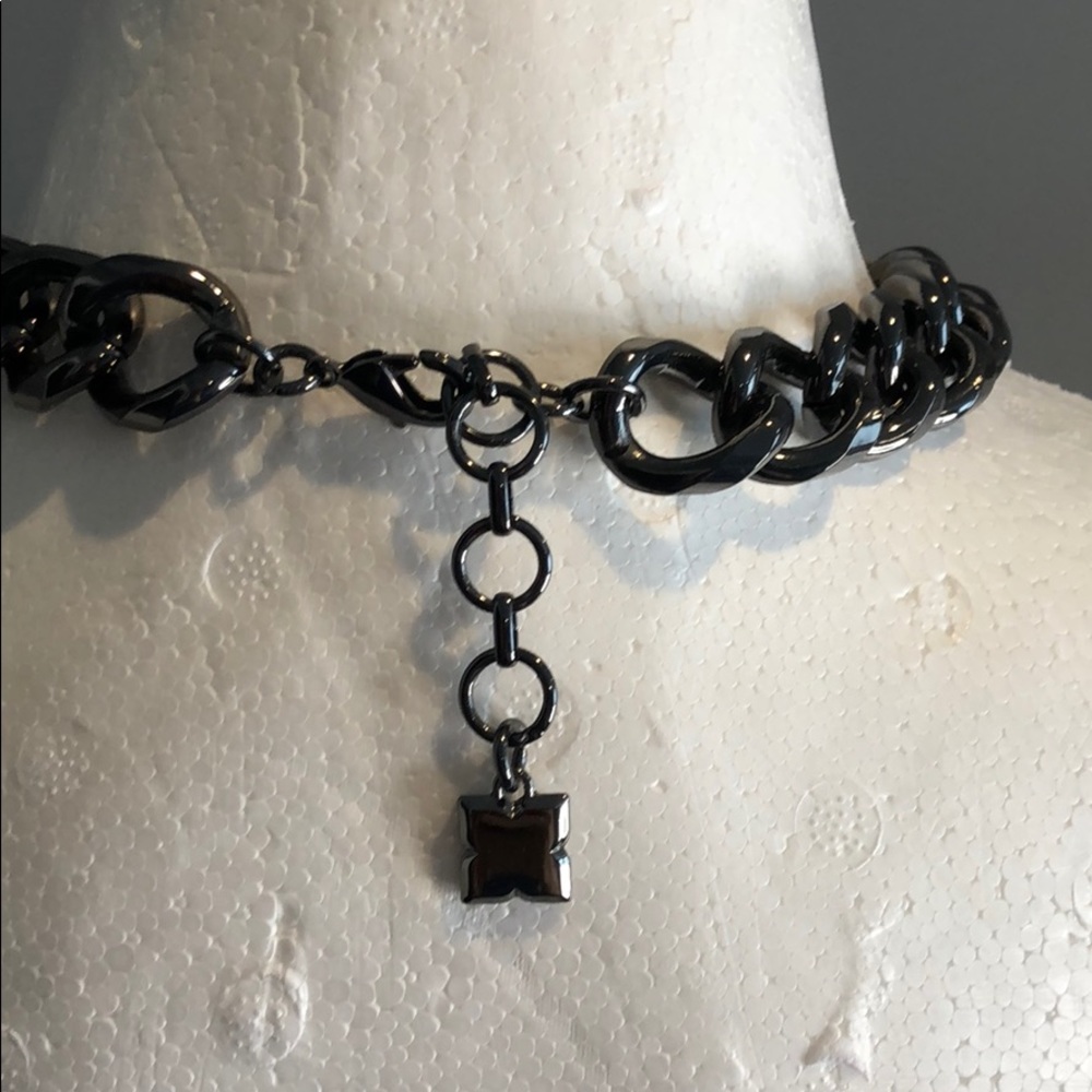 BCBG Necklace - Picture 4 of 5